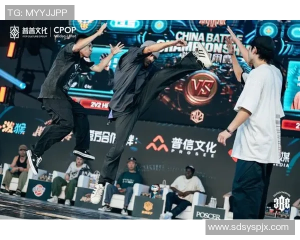 街舞热议：重庆街舞队的意识争议